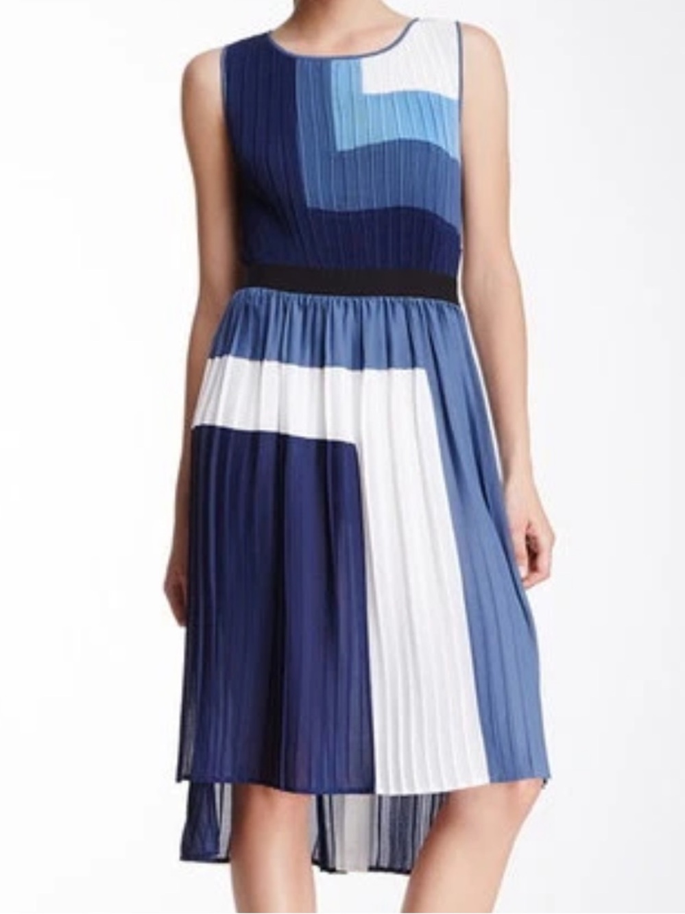 BCBGMaxAzria- Katherine Pleated Color Block Dress. Size Medium. Blue colorblock